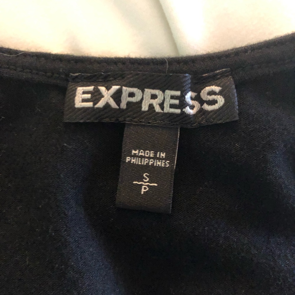 Express stretchy top - Picture 4 of 4